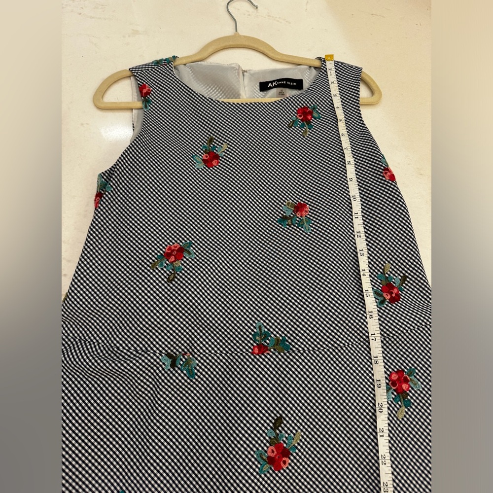 ANNE KLEIN Blue and White Gingham Midi Dress Embroidered Flowers - Picture 7 of 17